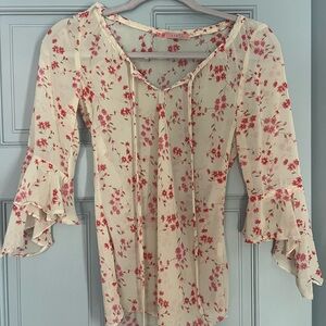 Vintage Floral Ruffle Sleeve Top
